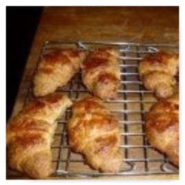Yummy wholemeal spelt croissants made by Dookes. They look very well-shaped and nicely risen too! Dookes says: for a first attempt I have to say I’m pretty pleased. They certainly pass the taste test and have the seal of approval from Kate!’