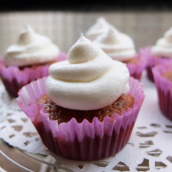 Jamaican ginger cupcakes with lemon swiss meringue buttercream frosting