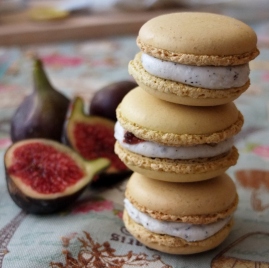 Goats' cheese macarons with fig, walnut and black sesame