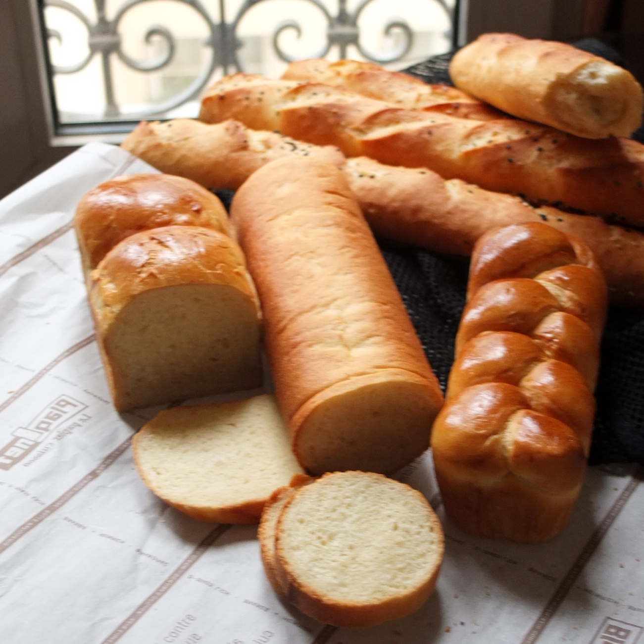 Pain de mie and baguettes - French breads