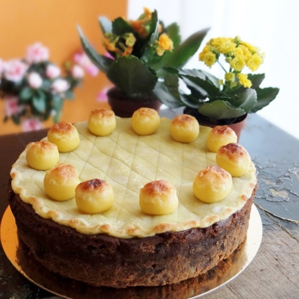 Tropical Easter Simnel cake recipe with Guinness (or rum)