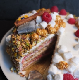 Masala chai, raspberry and pistachio layer cake