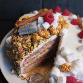 Masala chai, raspberry and pistachio layer cake