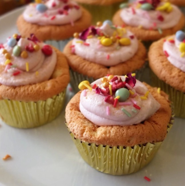 Sprinkle cloud cupcakes with matcha or vanilla soufflé sponge and healthier raspberry frosting