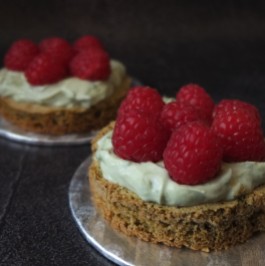 Raspberry and matcha dacquoise tartlets