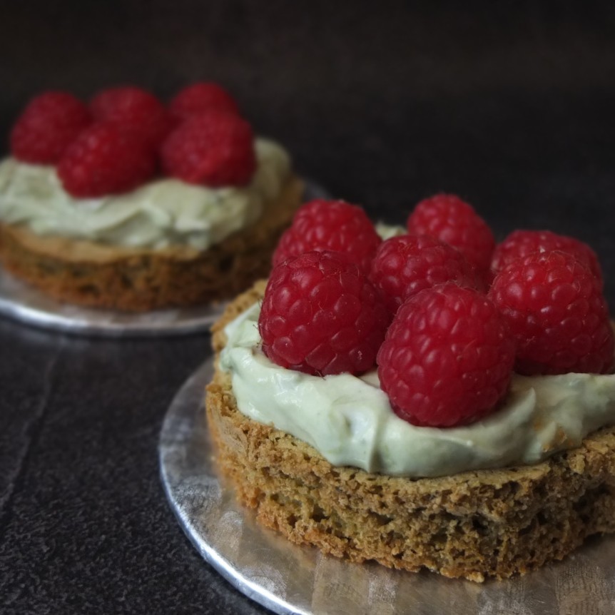 Raspberry and matcha dacquoise tartlets